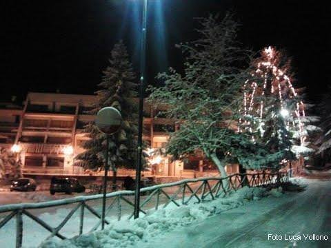 Laceno in veste natalizia: foto delle ore 23.00