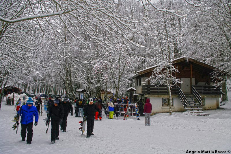 SERVIZIO FOTOGRAFICO: neve e gelo del 9 Dicembre 2012 a Laceno