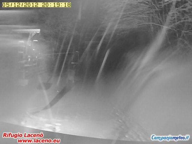 Laceno a +0° e nevica ancora: altra serie di scatti delle telecamere