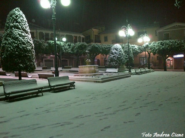 Neve a Bagnoli Irpino: situazione fotografica