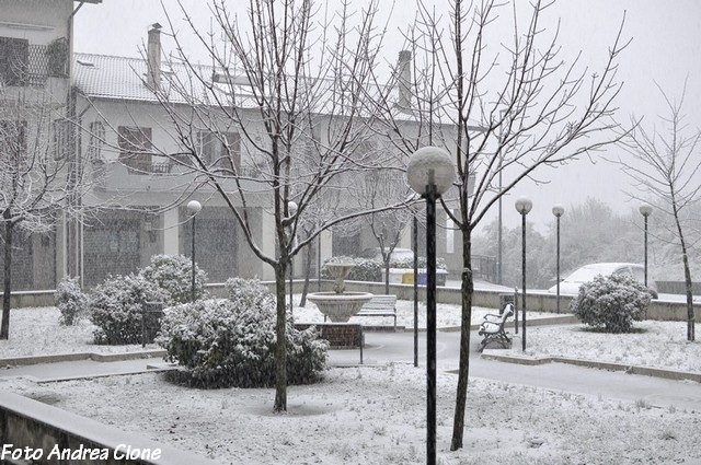 bagnoli-irpino-neve-febbraio-201300001
