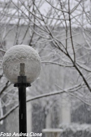 Servizio fotografico: Bagnoli Irpino sotto la nevicata 03-02-2013