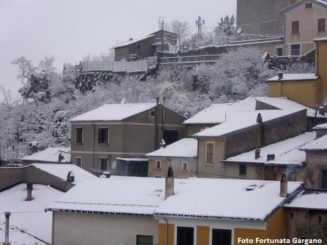 neve-bagnoli-irpino-febbraio2013