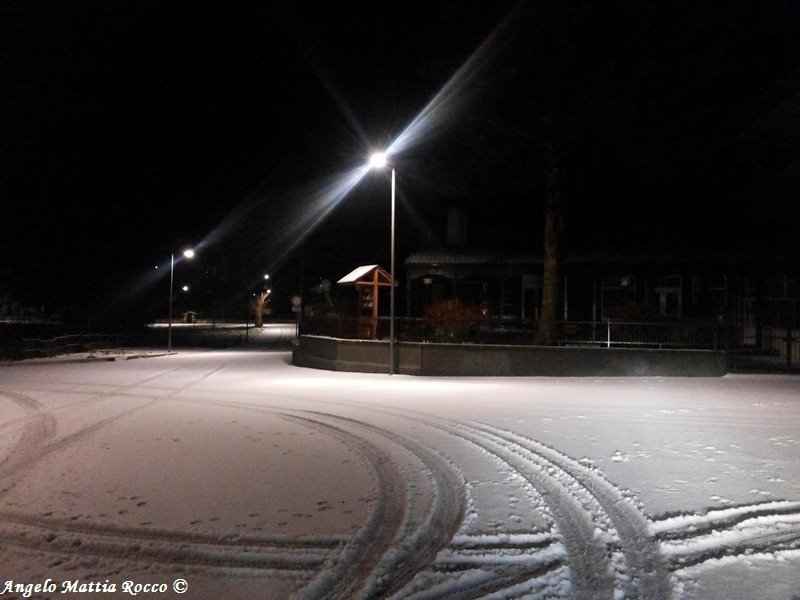Servizio fotografico: nevicate serali al piano Laceno quota 1100 m