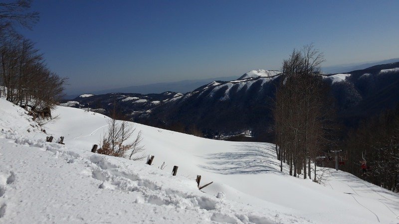 Servizio fotografico: 10 Aprile 2015 – piste aperte, neve e sole, spettacolo bianco