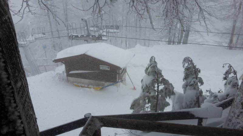 SERVIZIO FOTOGRAFICO: forti nevicate al Laceno – dai 50 agli 80 cm di neve